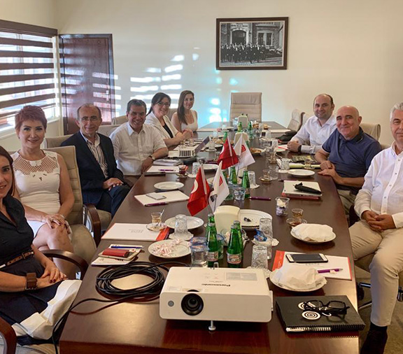 Güvenilir Ürün Platformu Zirve çalışma toplantısına GLADER Genel Sekreteri Mustafa Memişoğlu katılarak GLADER i temsil ettiler. 